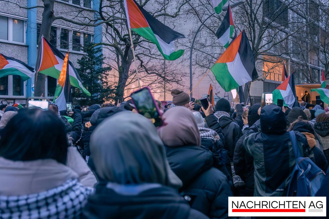 Blutige Bilanz im Gazastreifen: Menschen sterben bei Hilfsgüter-Angriff!